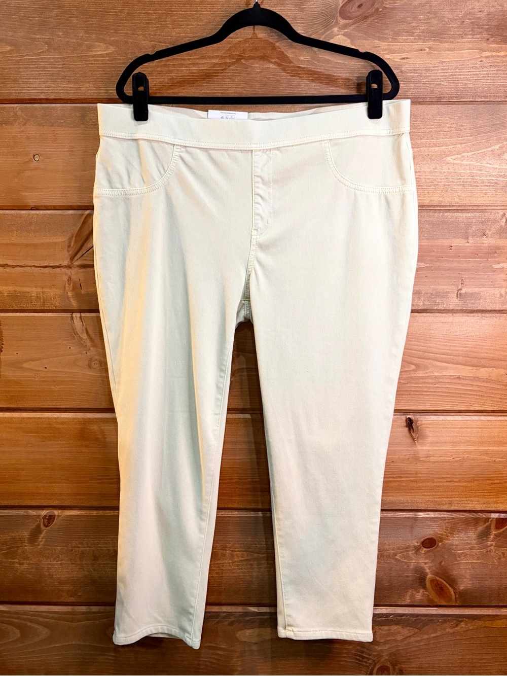 Time and Tru Cream Pull-On Fitted Stretch Capri Leggings Size XXXL 💕